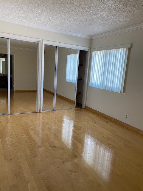 Photo - 1930 Ocean Ave