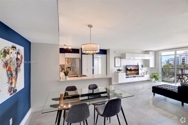 Building Photo - 1155 Brickell Bay Dr Unit 403 Rental