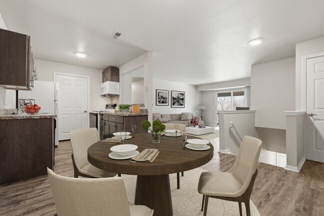 Photo - Oakridge Apartments