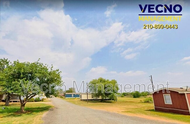 Photo - 1819 Co Rd 1001