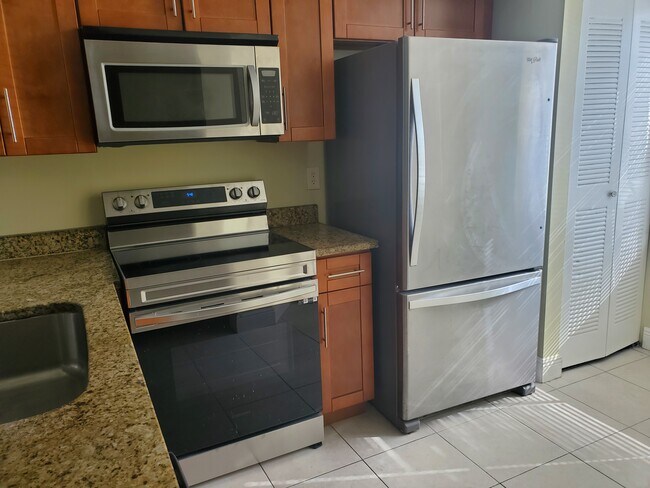 Photo - 3845 NW 90th Ave Casa Adosada