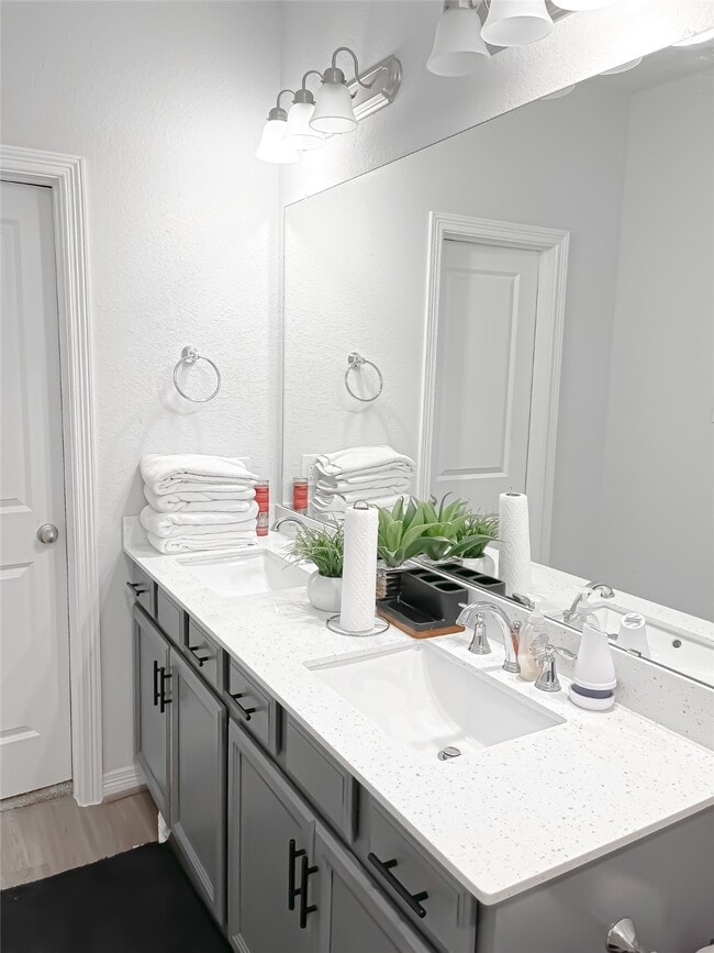 Building Photo - 6911 Calhoun Rd