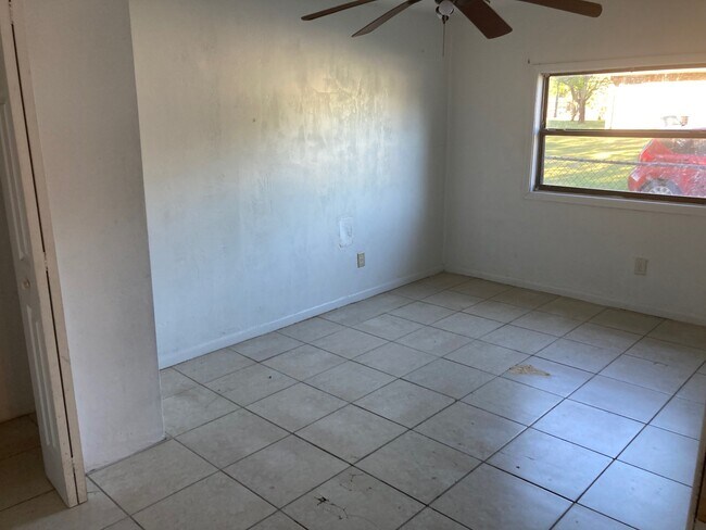 Photo - 334 W Euclid Ave