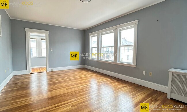 Photo - 16 Priscilla Rd Unit 2