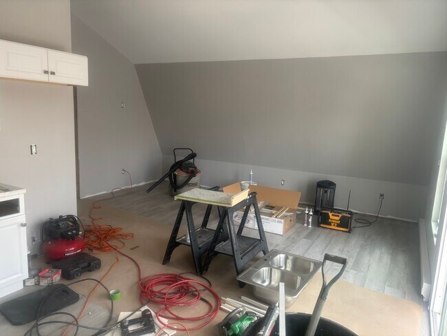 Photo - 10 Long Hill Rd Unidad D