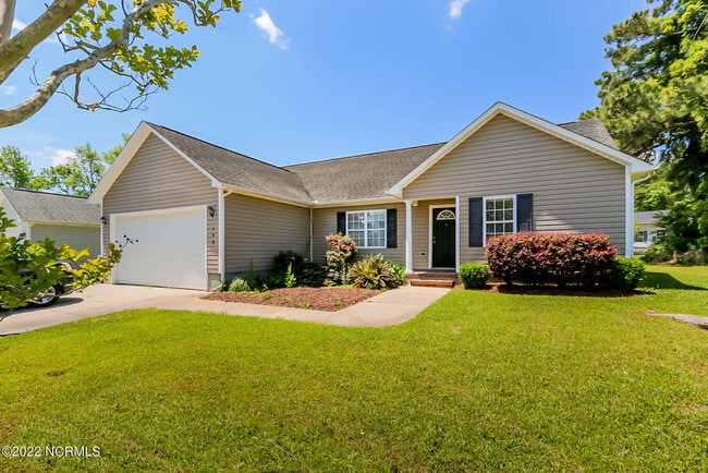 Photo - 102 S Park Ln