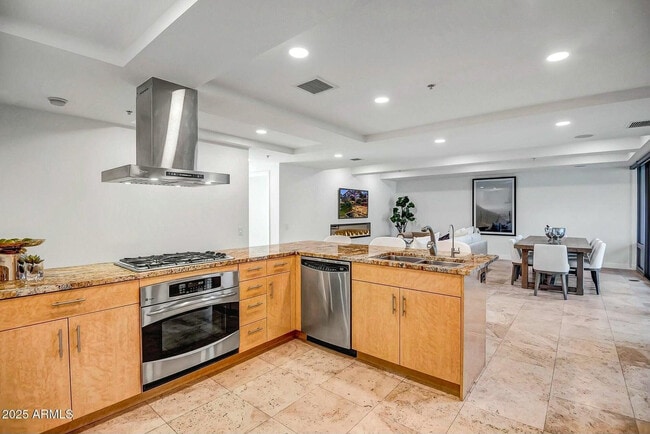 Photo - 7121 E Rancho Vista Dr Unidad 5011