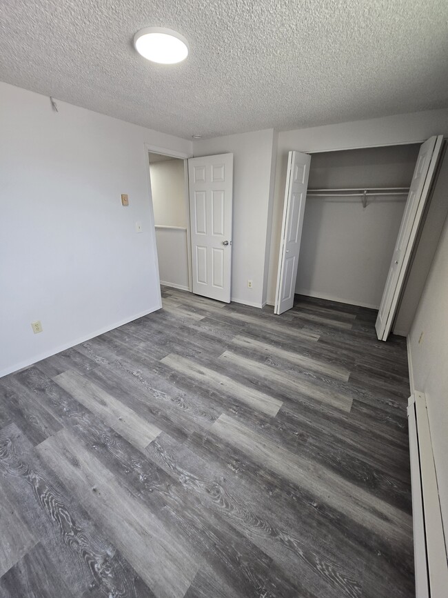 Photo - 817 Northview Cir