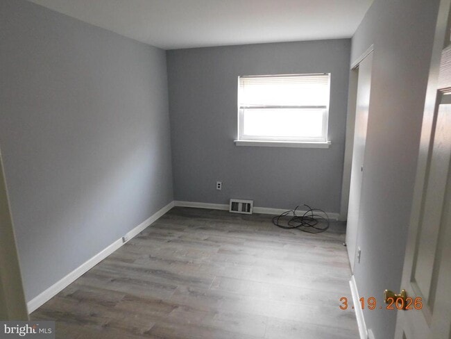 Photo - 2165 Benson St