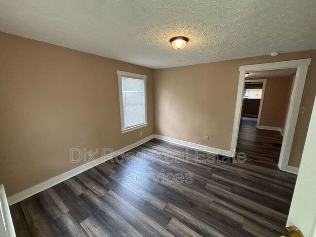 Photo - 1211 Franklin St