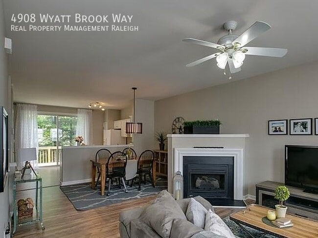 Photo - 4908 Wyatt Brook Way