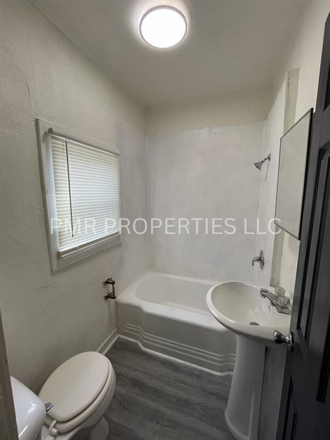 Photo - 1 Bedroom /1 Bathroom- House