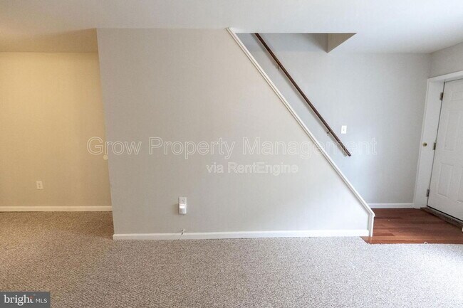 Photo - 2354 E Harold St