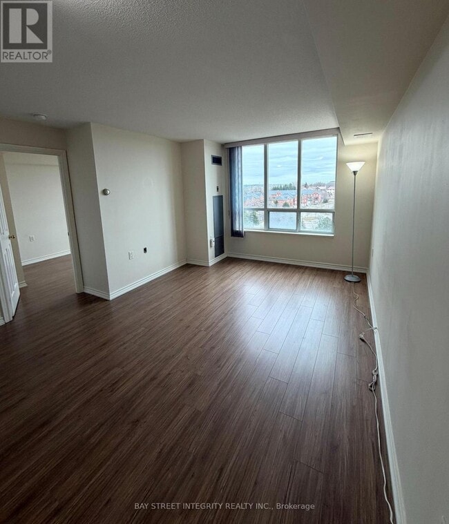 Photo - 2627 McCowan Rd Unité 1009