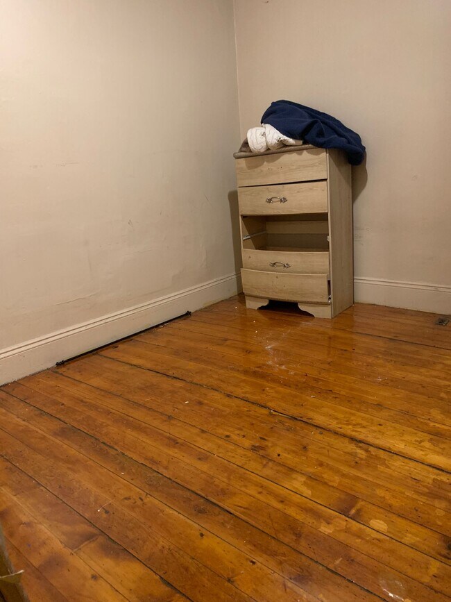 Photo - 721 Potters Ave Unit 1