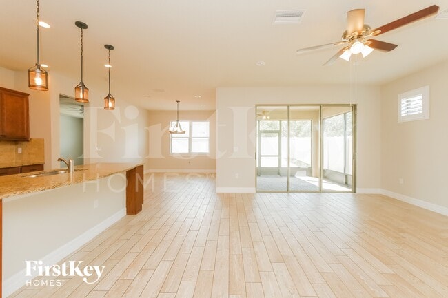Photo - 16303 Treasure Point Dr