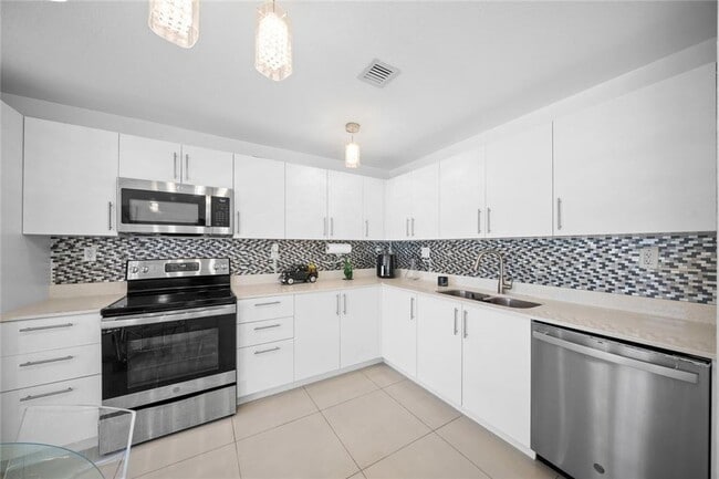 Photo - 14474 SW 259th St