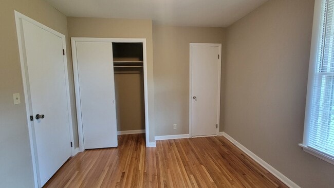 Photo - 6408 Robinhood Ln NW