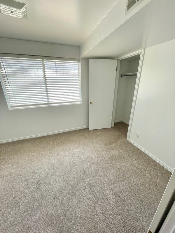 Photo - 464 E Acoma Rd