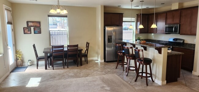 Photo - 2490 W Pollo Cir