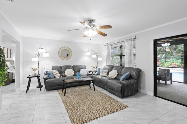 Photo - 4416 Fuschia Cir S Unit ID1326858P