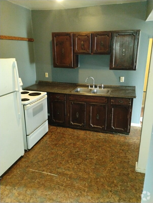 Building Photo - 95 Clinton Ave Rental