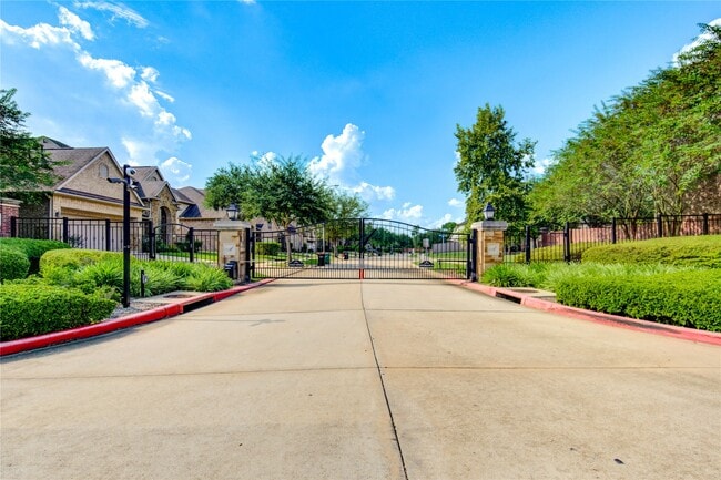 Photo - 5530 Mangrove Creek Ln