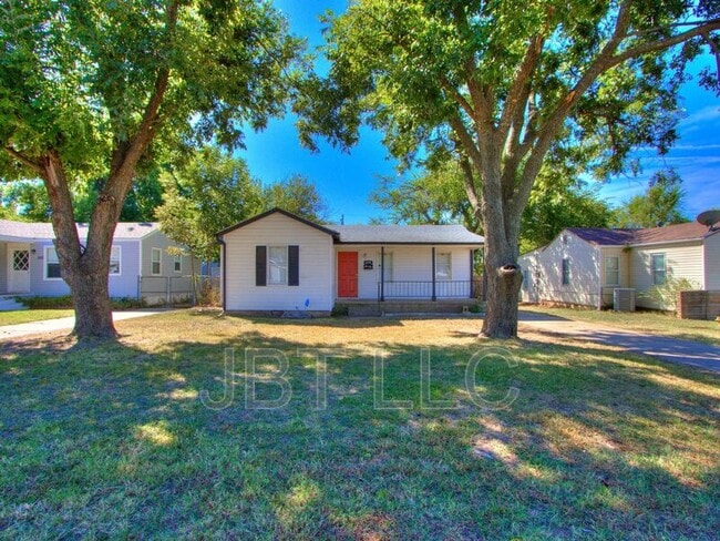 Photo - 314 W Peach St