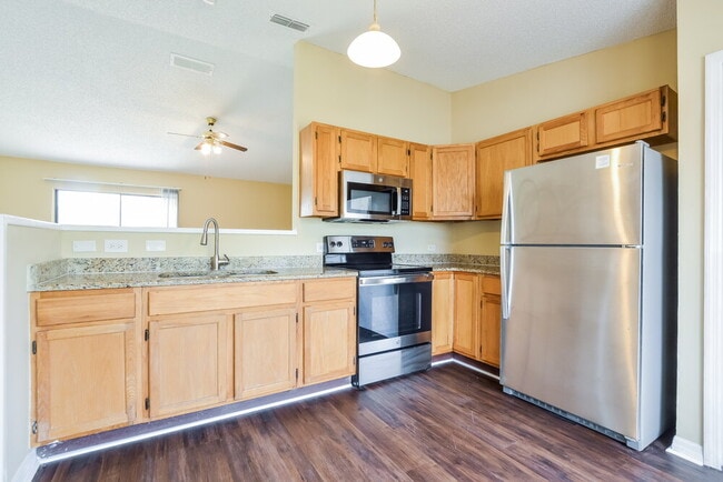 Photo - 3100 Croton Ave