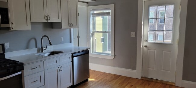 Photo - 1 Mount Pleasant Pl Unit 2