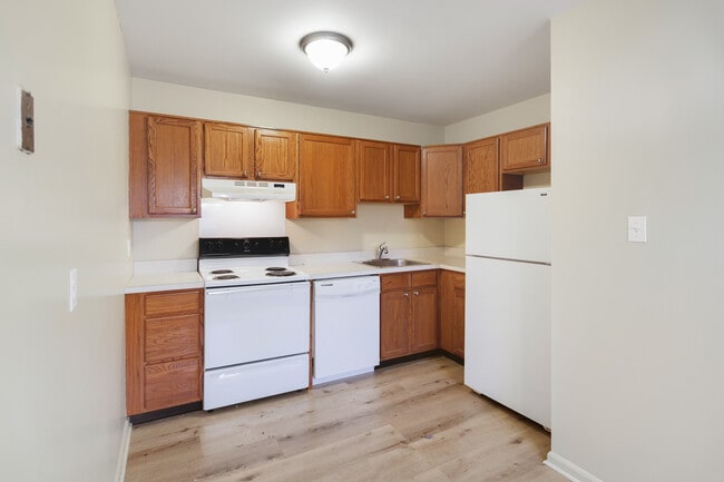 Photo - Rolling Green Apartments