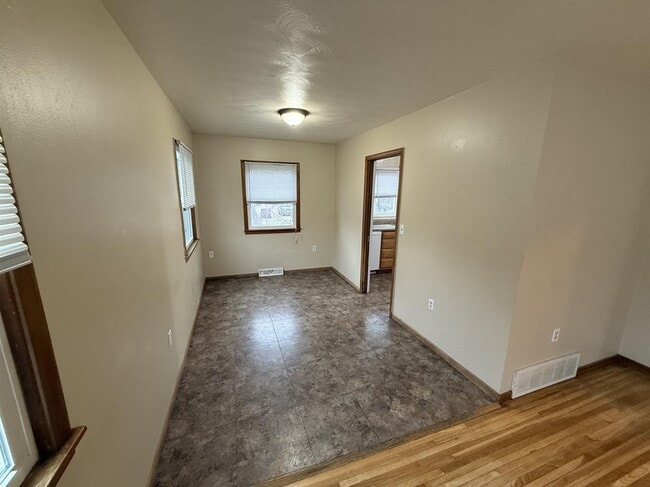 Photo - 722 13th Ave