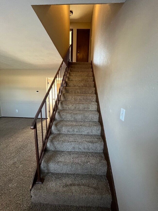 Photo - 2 bedroom 1.5 bath townhome in a great location!