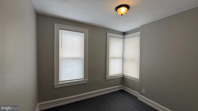 Photo - 2554 N Bouvier St