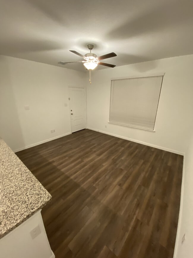 Photo - 1022 Rosewood St