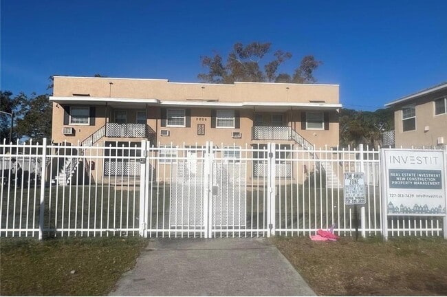 Building Photo - 2025 7th St S Unit 3B