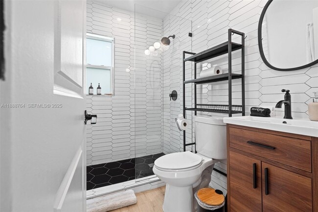 Photo - 1636 Arthur St