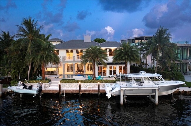 Photo - 2307 N Riverside Dr