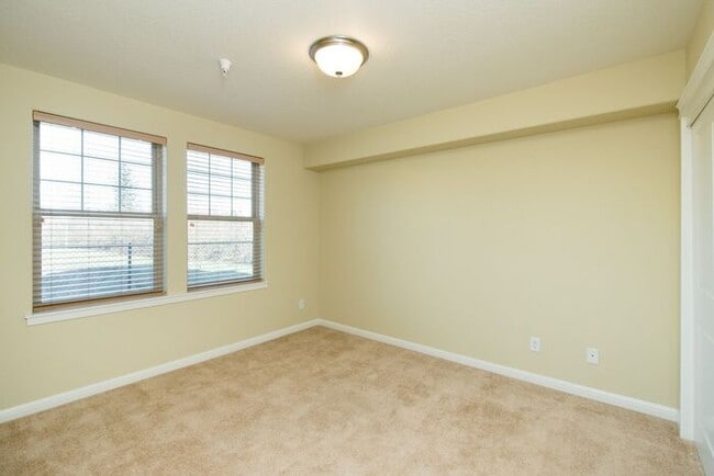 Photo - Springwater Corridor: Your Serene Home Awa...
