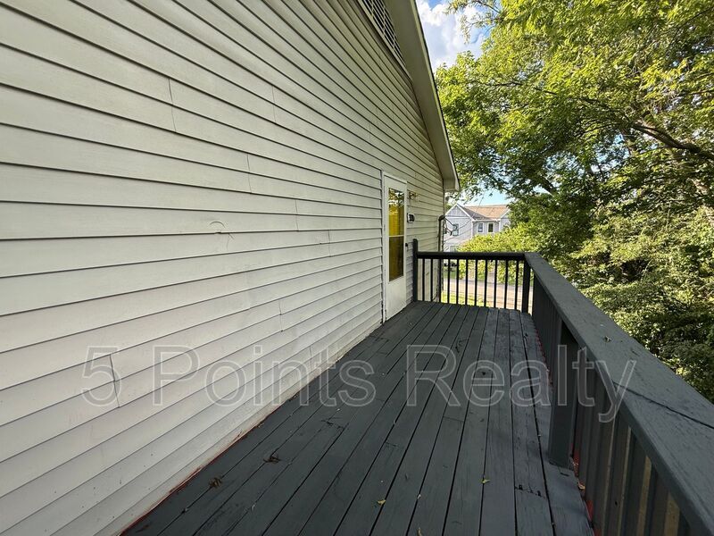 Photo - 308 Prince Ave