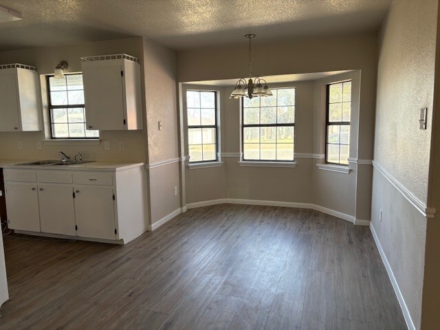 Photo - 2404 Hidden Hill Dr