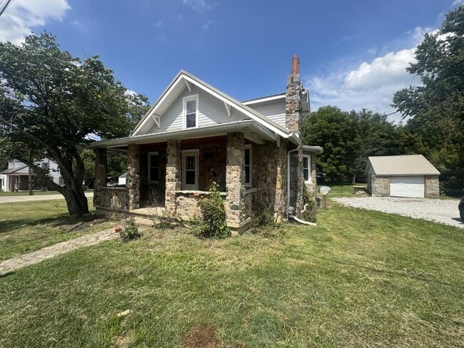 Building Photo - 6812 Goshen Rd