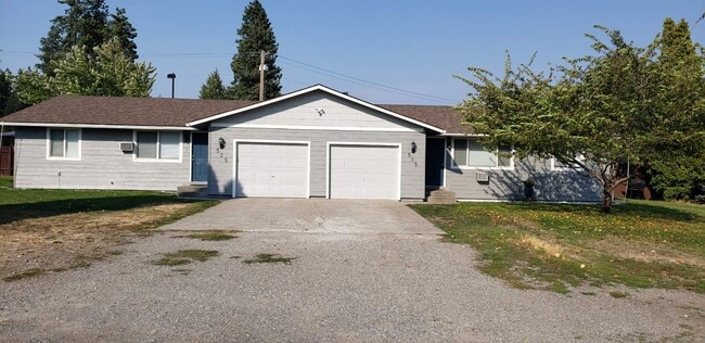 Building Photo - 525 W Twilight Ct