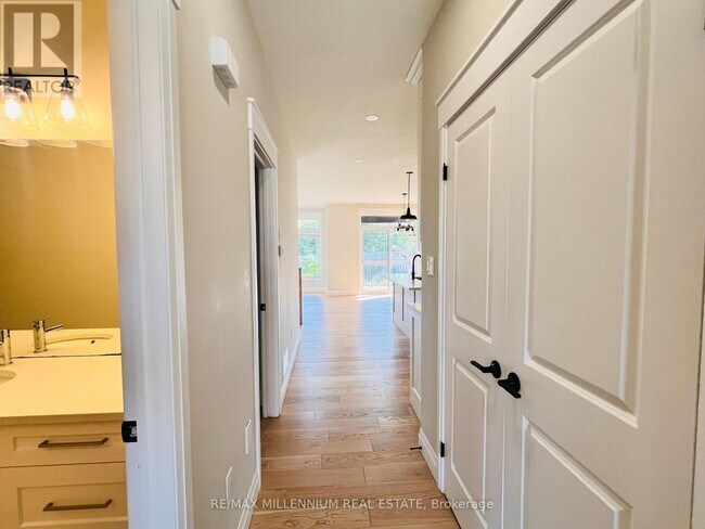 Photo - 7 Rea Ct