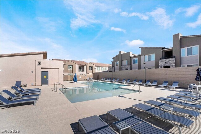 Photo - 2558 Venetia Pointe St