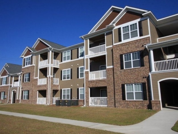 The Astoria - Astoria Apartments