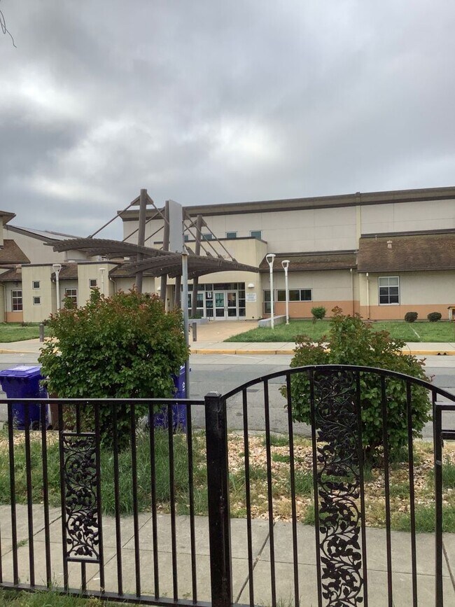 Photo - Completely Renovated 3 Bedroom Downstairs Unit! $2,995 Unit 3943 Florida Ave.