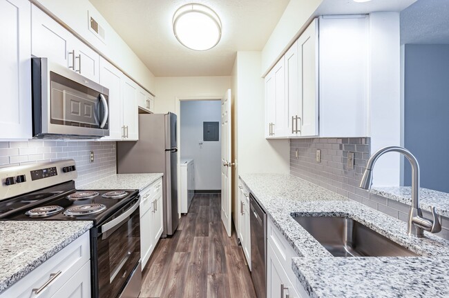 Photo - Hidden Lakes Apartment Homes