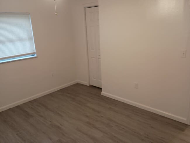 Photo - 9 SW 18th Ave