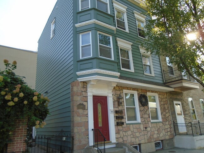 Building Photo - 314 Bushkill St Unit #1